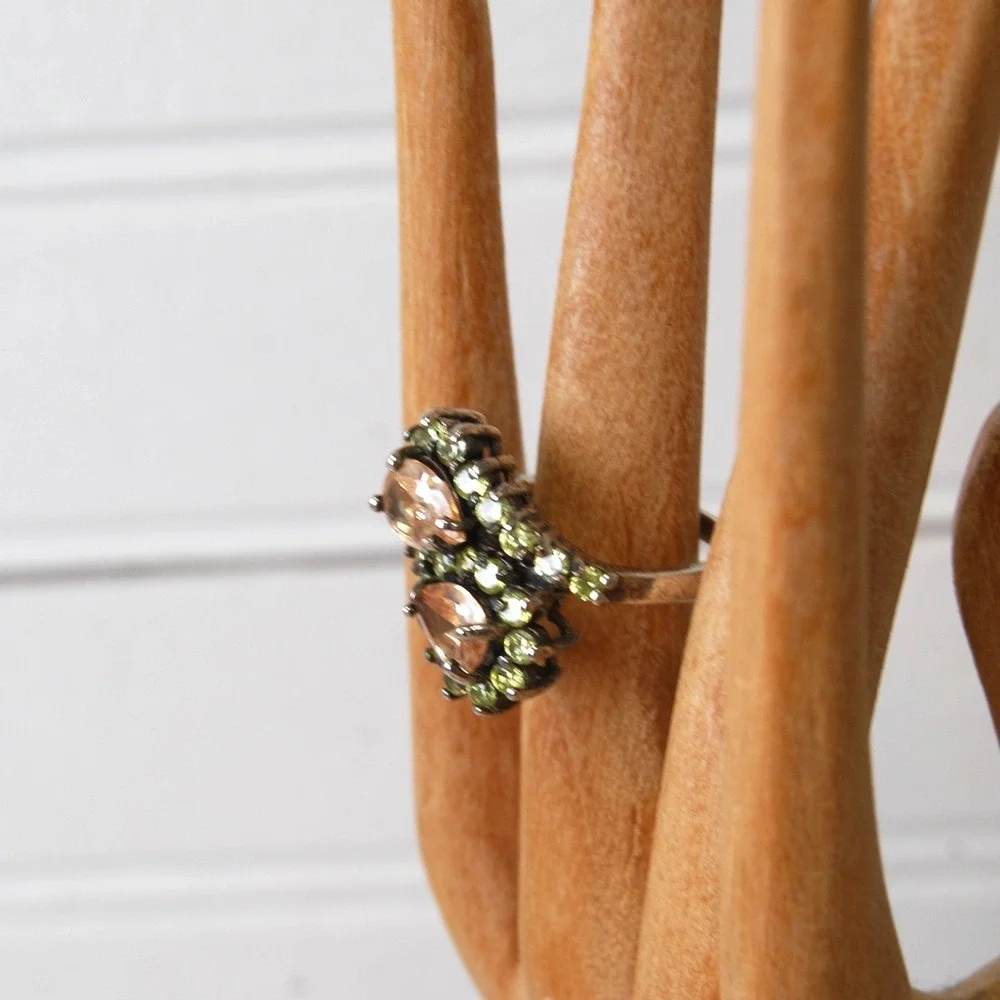 Vintage Sterling Silver Ring Size‎ 7 3/4 Peridot & Citrine stone 5.5 grams